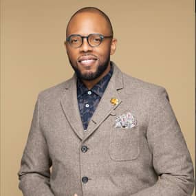 Chezare Warren Profile Photo