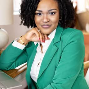 Valincia Bennett Profile Photo