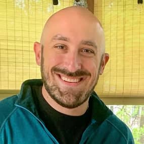 Ari Jacobson | Backline Profile Photo