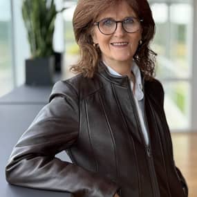 Renee Jones Profile Photo