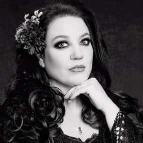 Holly Deihl Profile Photo Holly Deihl Profile Photo