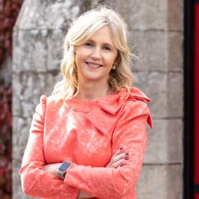 Dee Ahearn Profile Photo