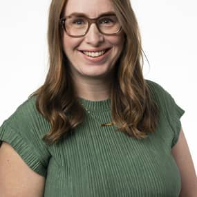 Christine Becker Profile Photo