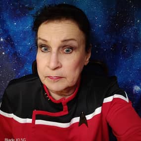 Vee Profile Photo Vee Profile Photo