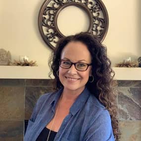 Shauna Domalain Profile Photo