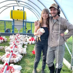 Leaping Bear Farm, Justin Bramhall & Vanessa Rose Profile Photo