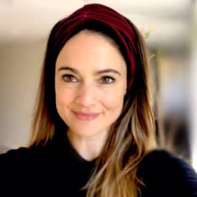 Stephanie Carinia Profile Photo Stephanie Carinia Profile Photo