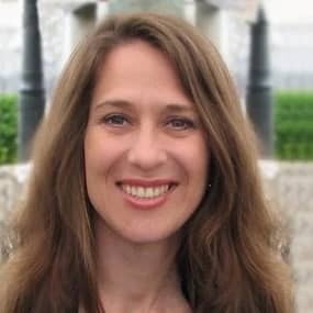 Maria Bizecki Profile Photo