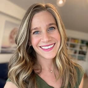 Ellen Vora, MD Profile Photo