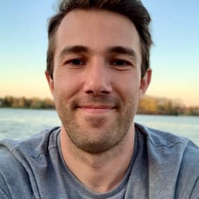 Jon Laven Profile Photo