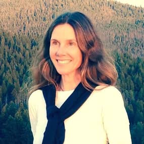 Dana Klisanin Profile Photo