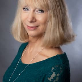 Gill Paul Profile Photo Gill Paul Profile Photo