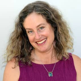 Dena Moes Profile Photo