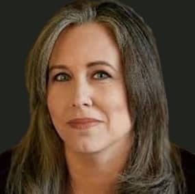 Jennifer Taub Profile Photo