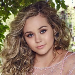 Brec Bassinger Profile Photo Brec Bassinger Profile Photo