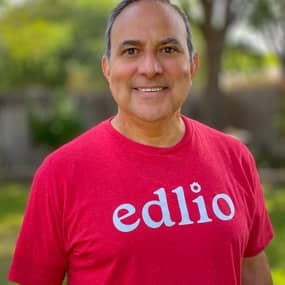 Dr. Roland Rios Profile Photo