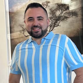 Nick Paul Profile Photo