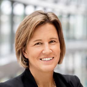 Jennifer Layden MD PhD Profile Photo