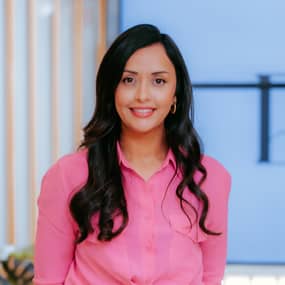 Veronica Profile Photo