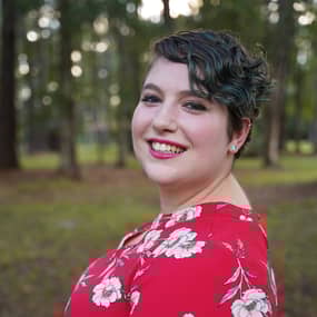 Shayna Profile Photo Shayna Profile Photo