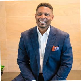 Steve Bacon Profile Photo