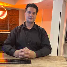 Nick Harauz Profile Photo