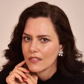 Ione Skye Profile Photo
