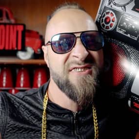 Adam Woloszyn Profile Photo