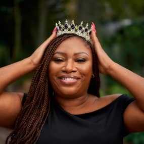 Elizabeth Mccoy Profile Photo Elizabeth Mccoy Profile Photo