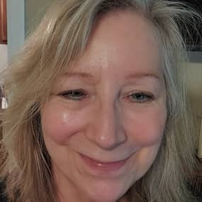 Karen Laven Profile Photo Karen Laven Profile Photo