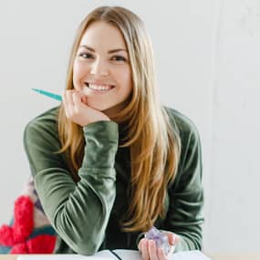 Claire Compagna Profile Photo