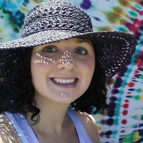 Dr Emily Greene Profile Photo