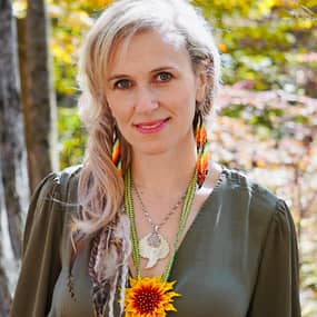 Diana Divine Profile Photo