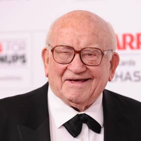 Ed Asner Profile Photo Ed Asner Profile Photo