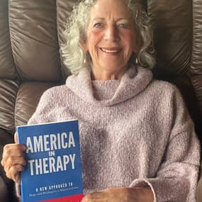 PHYLLIS E LEAVITT Profile Photo