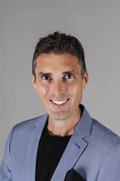 Alex Moffat Profile Photo