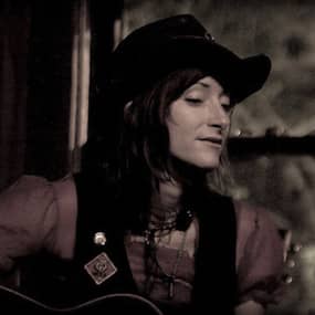 Amy Annelle Profile Photo Amy Annelle Profile Photo